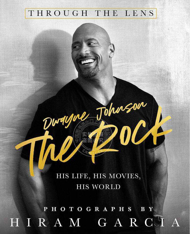 现货 巨石强森写真集 英文原版 The Rock: Through the Lens: His Life, His Movies, His World 好莱坞明星生活写真画册 精 中图
