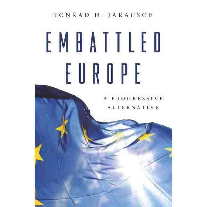预售 按需印刷Embattled Europe