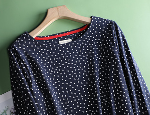 心形小爱心印花长袖T恤女士针织纯棉打底衫大码上衣初春上衣 藏肉