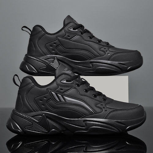 [品牌秒杀]防水皮面全黑运动鞋男