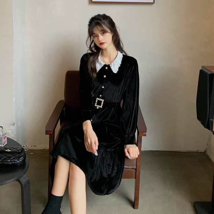 Real price ~ new dress medium length over knee small black skirt goddess fan long sleeve belt bottom skirt