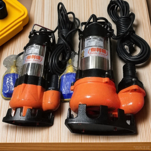小型高扬程水泵全自动小型潜水泵小型废液抽水泵220v潜水泵