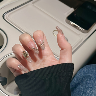 Lilynail鎏金腮红手工穿戴甲新娘指甲片2024新款 显白美甲贴片爆闪