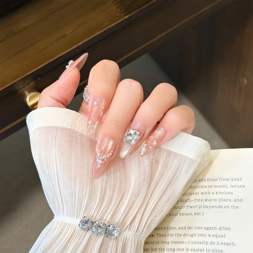 【Lilynail柔粉鎏晶】纯手工穿戴甲中长款轻奢显白美甲拍婚纱照