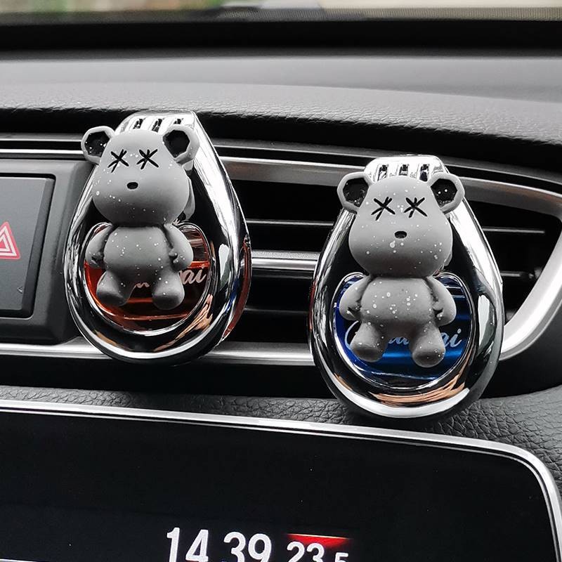 暴力熊车载香水汽车香薰车用空调出风口装饰车内饰品摆件持久淡香