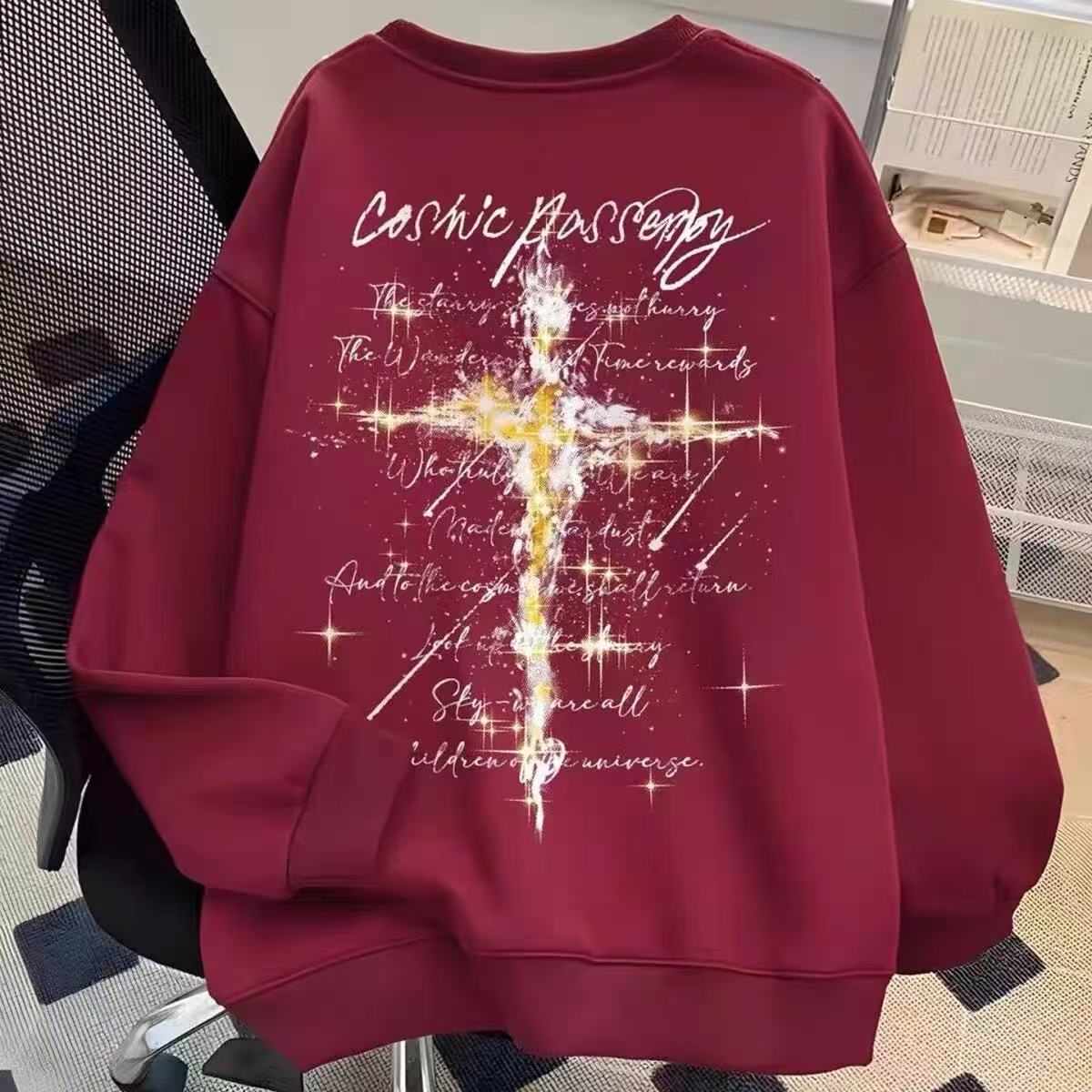 初高中生慵懒秋冬女生圆领套头璀璨十字架流星雨两面印花百搭卫衣