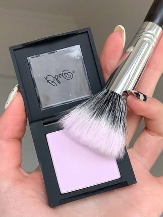 我妆容的灵魂bbia腮红02腮紫膨胀打底色提亮面中02紫白色