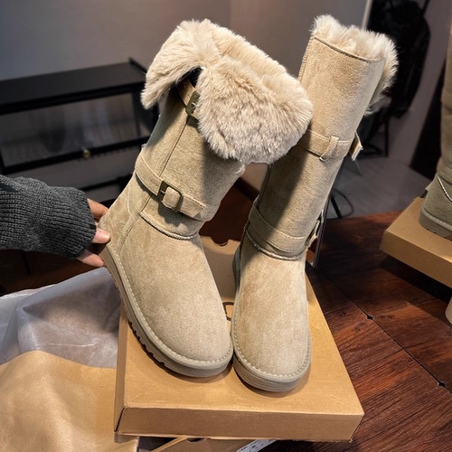 灰色骑士雪地靴厚底女款防寒加厚新款羊皮毛一体加绒保暖长筒棉鞋