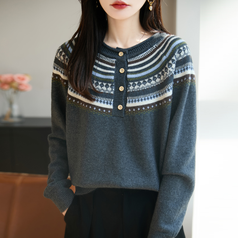 费尔岛民族风卷边半开领针织衫