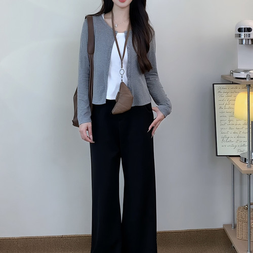 2025春季ins大码显瘦时尚百搭休闲纯色开衫女背心打底超模裤套装