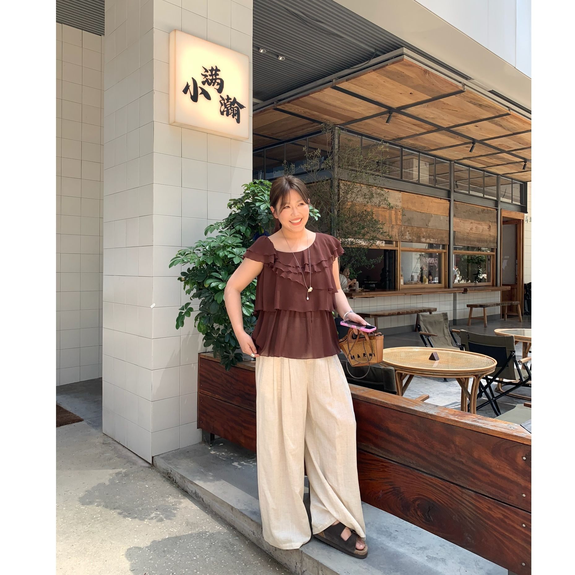 Q了个T大码女装微胖mm夏季不规则花边巨好看小飞袖绝美上衣小衫