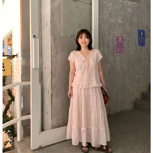 Q了个T大码女装微胖mm2026超火绝美巨好看显瘦遮肚漂亮两件套装