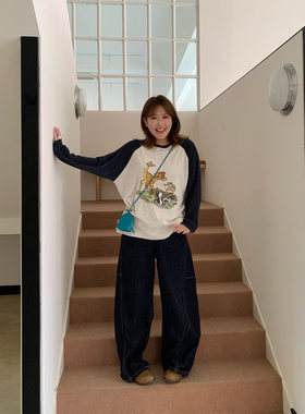 Q了个T大码女装微胖mm小鹿印花插肩袖秋季长袖T恤巨好看上衣