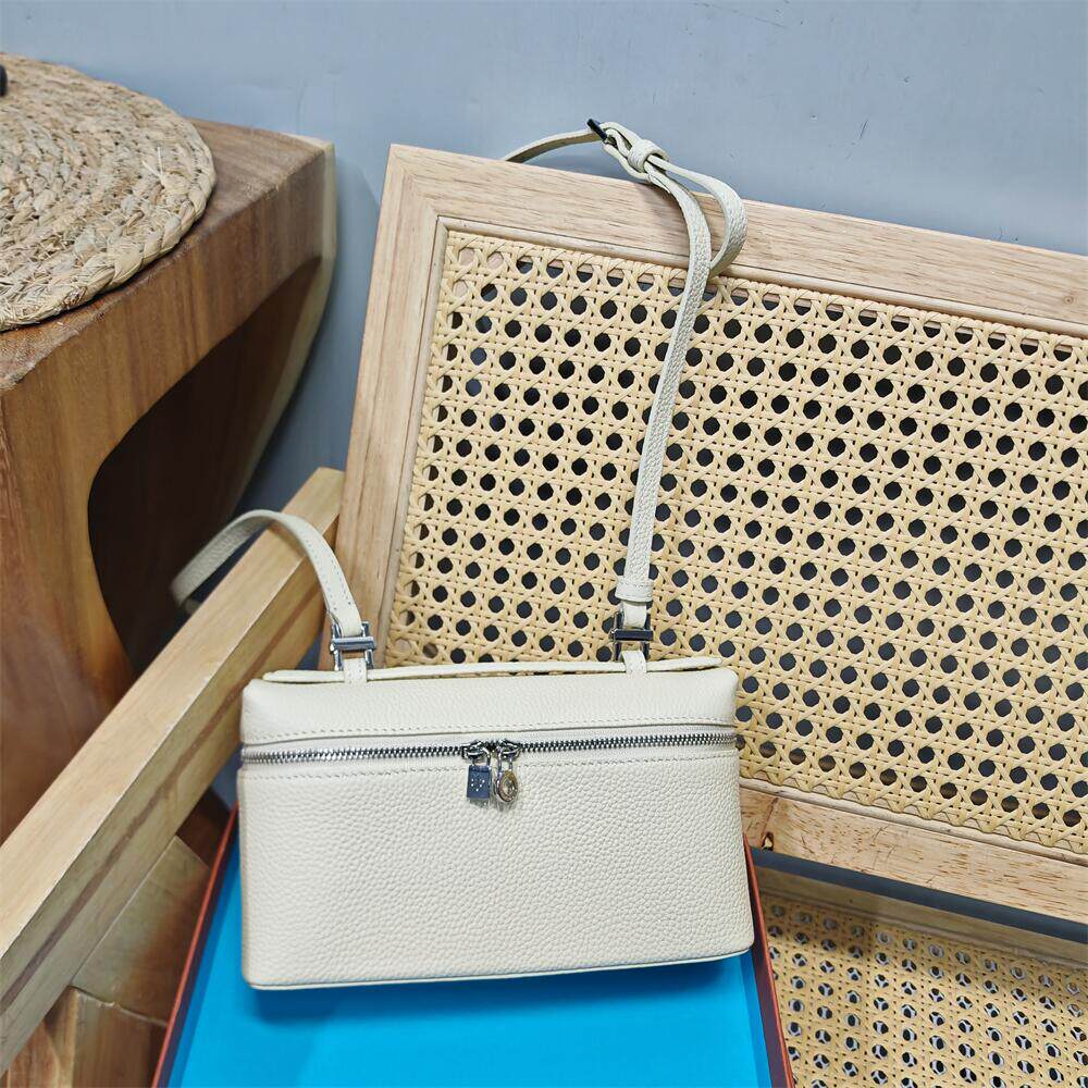 头层牛皮盒子包包女2026新款真皮百搭荔枝纹夏季小包斜挎单肩女包