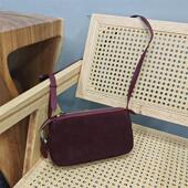 真皮磨砂斜挎女包2025新款 牛皮专柜品牌清货特价 库存尾货女小方包