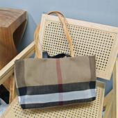 外贸出口尾货大甩卖特价 处理库存捡漏布配头层牛皮真皮腋下女大包