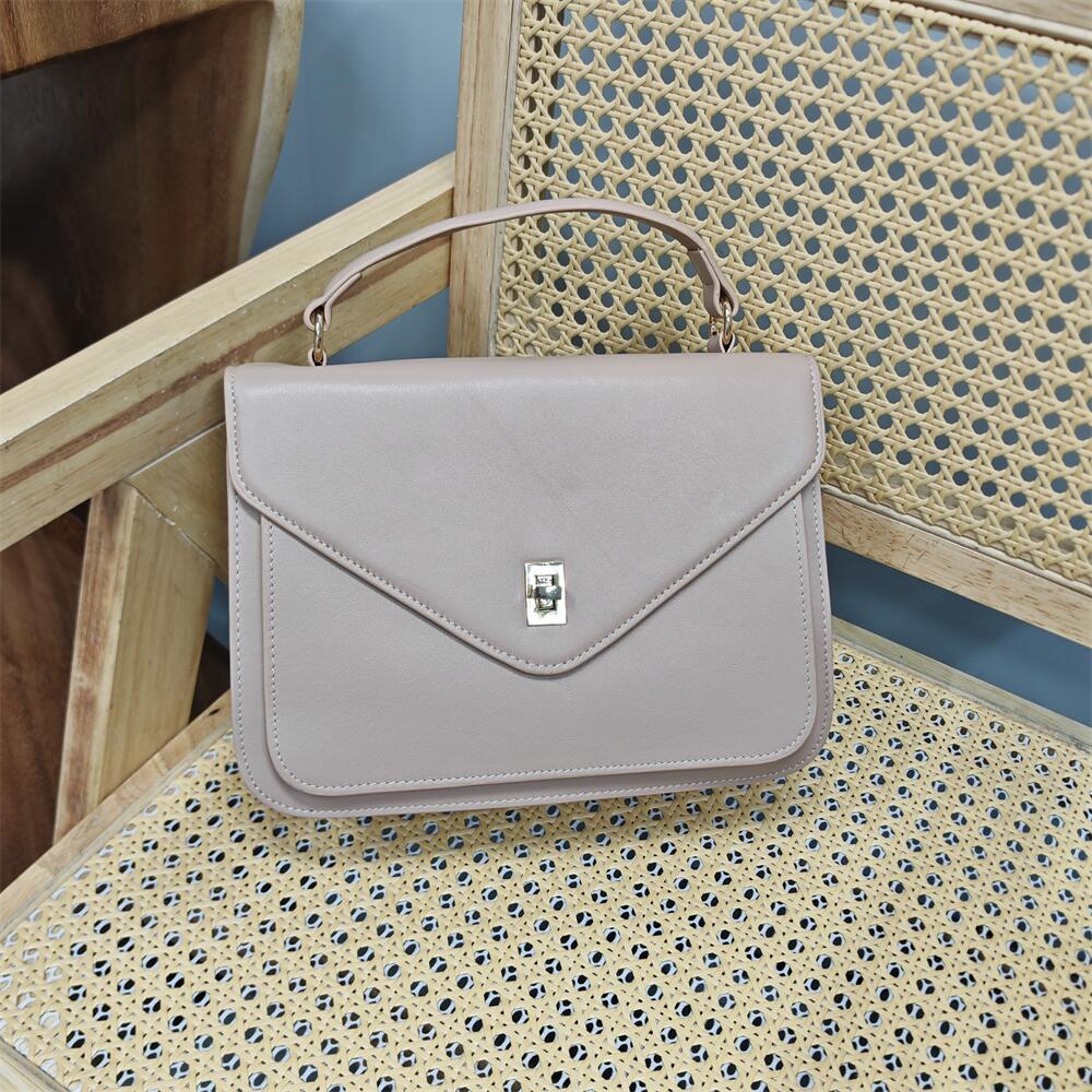 外贸出口头层牛皮专柜品牌特价处理清货真皮手提斜挎库存日韩女包