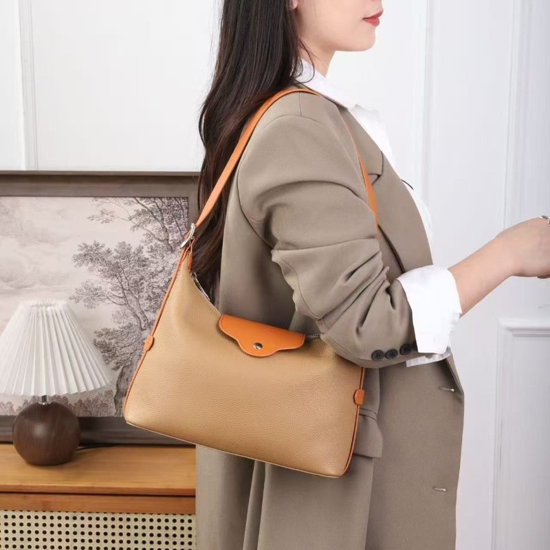 头层牛皮专柜品牌清仓大甩卖特价处理库存捡漏真皮斜挎腋下女士包,箱包皮具/热销女包/男包,通用款女包,淘宝优惠券,粉丝福利购,淘宝优惠卷