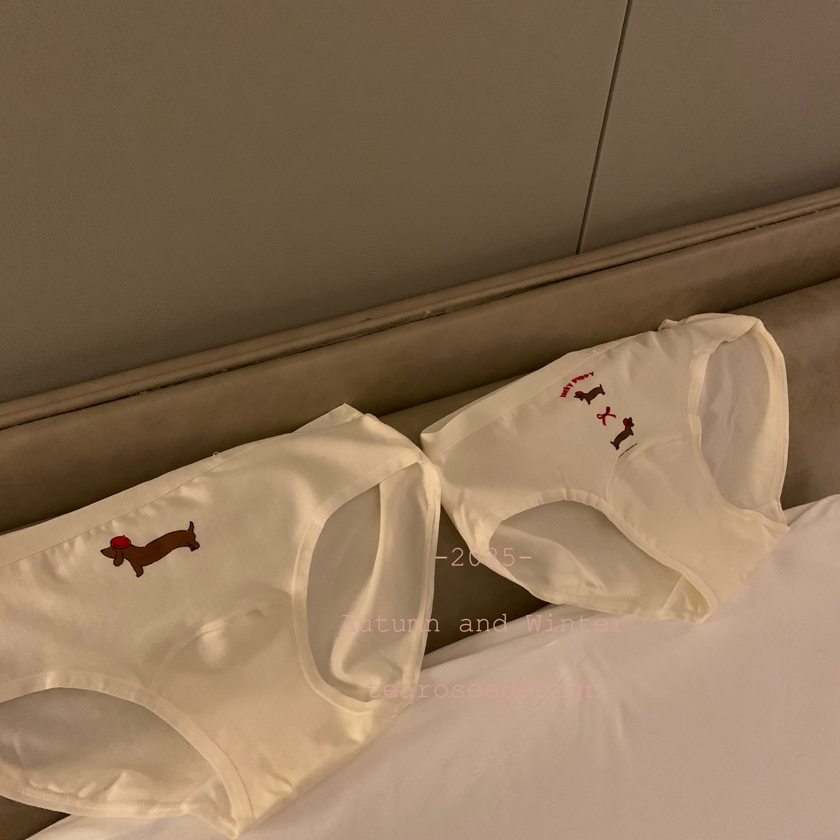 tearosee 戴帽子的腊肠小狗 红色纯棉印花少女包臀三角内裤低腰