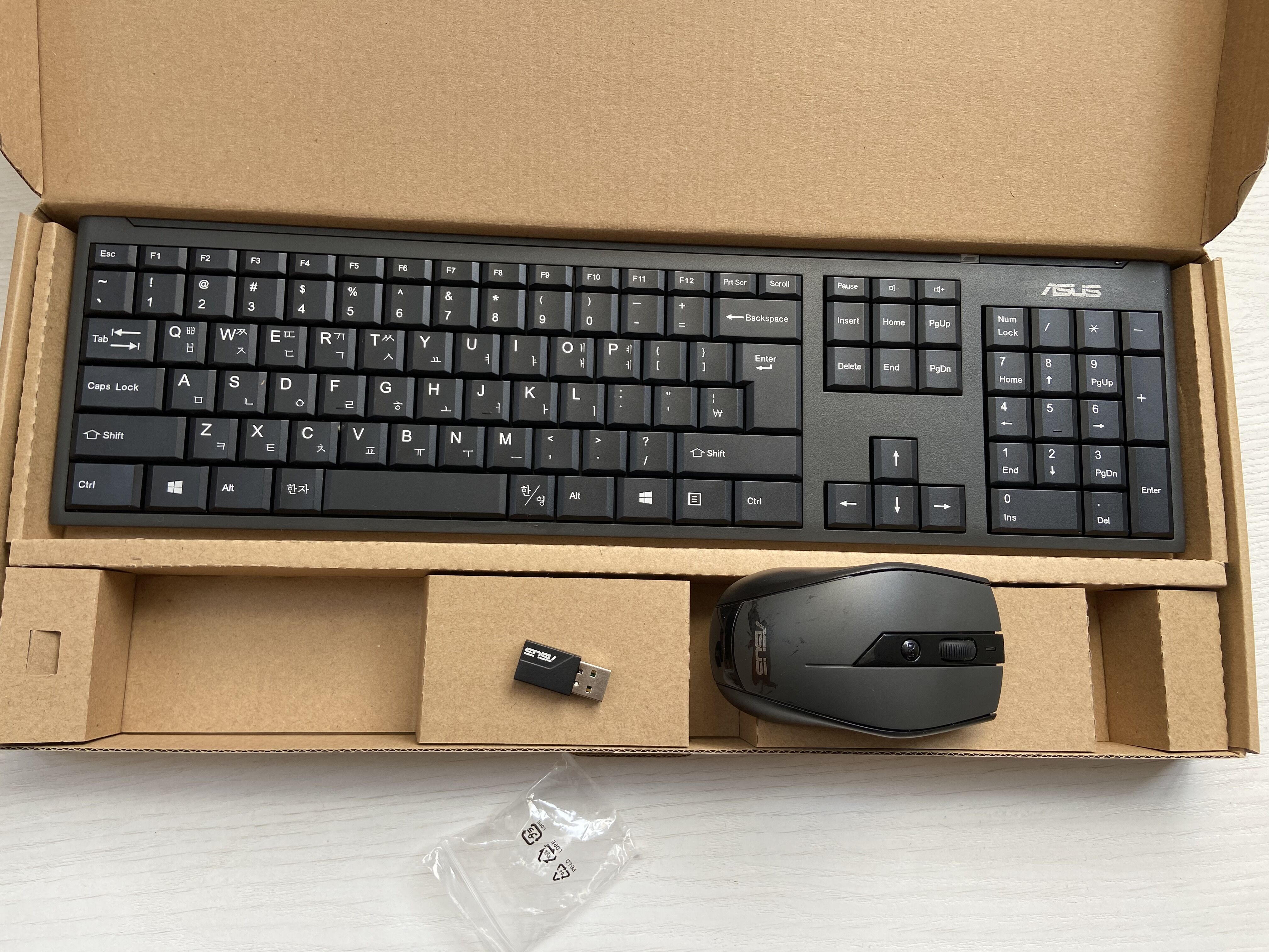 全新原装ASUS 华硕2.4G 键盘鼠标无线套装键鼠套装KR 财务办公
