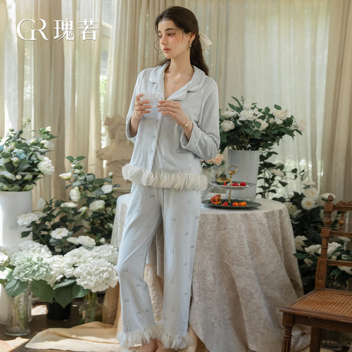 法式秋冬丝绒印花胸垫聚拢吊带上衣长裤翻领系扣外袍家居服套装女