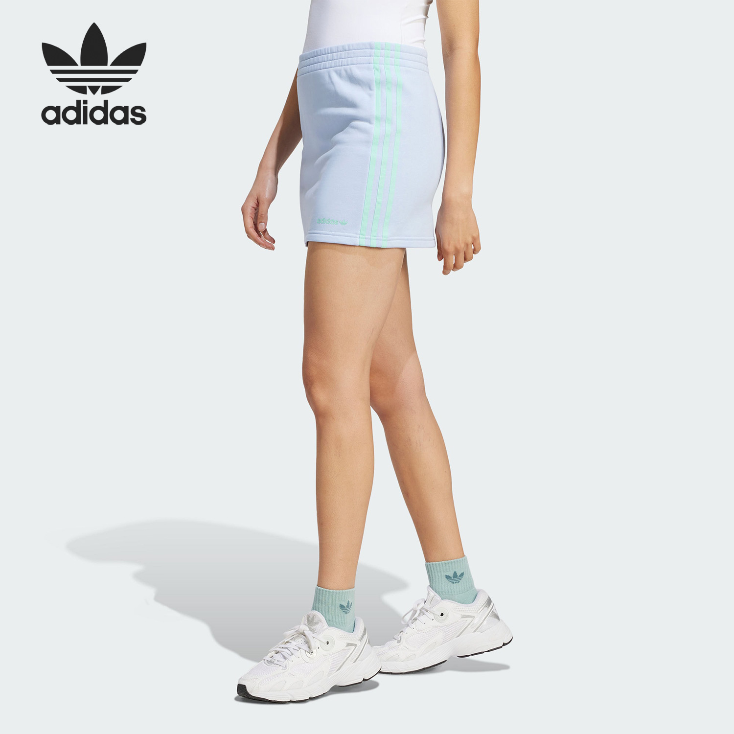 阿迪达斯女子运动短裙