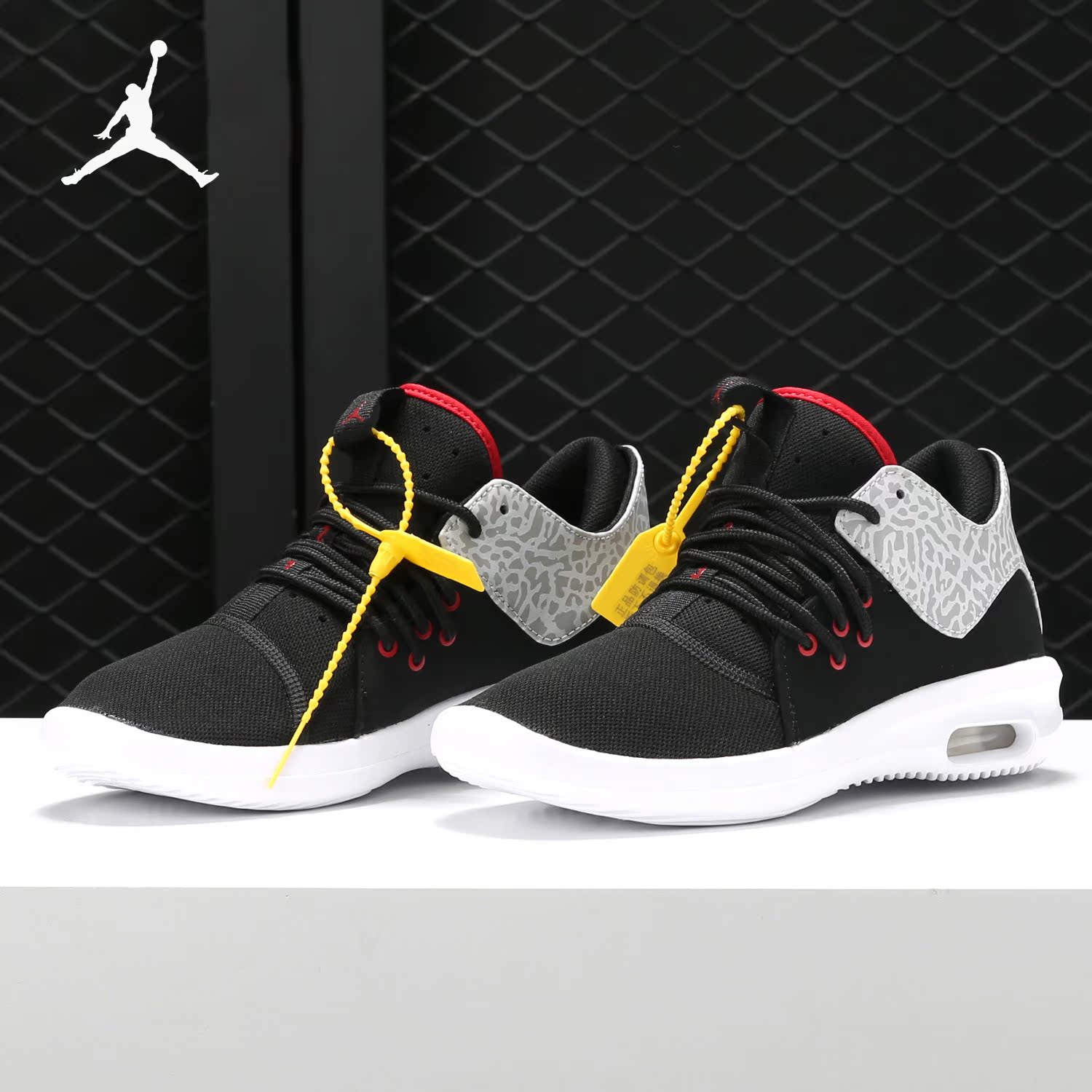 Nike/耐克正品 AIRJORDAN FIRST CLASSGS 女子休闲运动鞋AJ7314