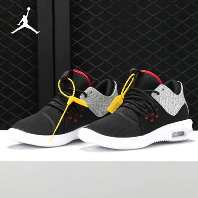 耐克AIRJORDANFIRST女子跑步鞋
