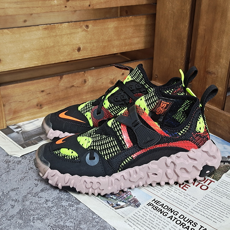 耐克男子缓震运动休闲鞋