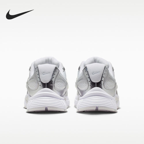 Nike/耐克正品V5 RNR 女士复古透气轻便休闲老爹鞋HQ7901-112