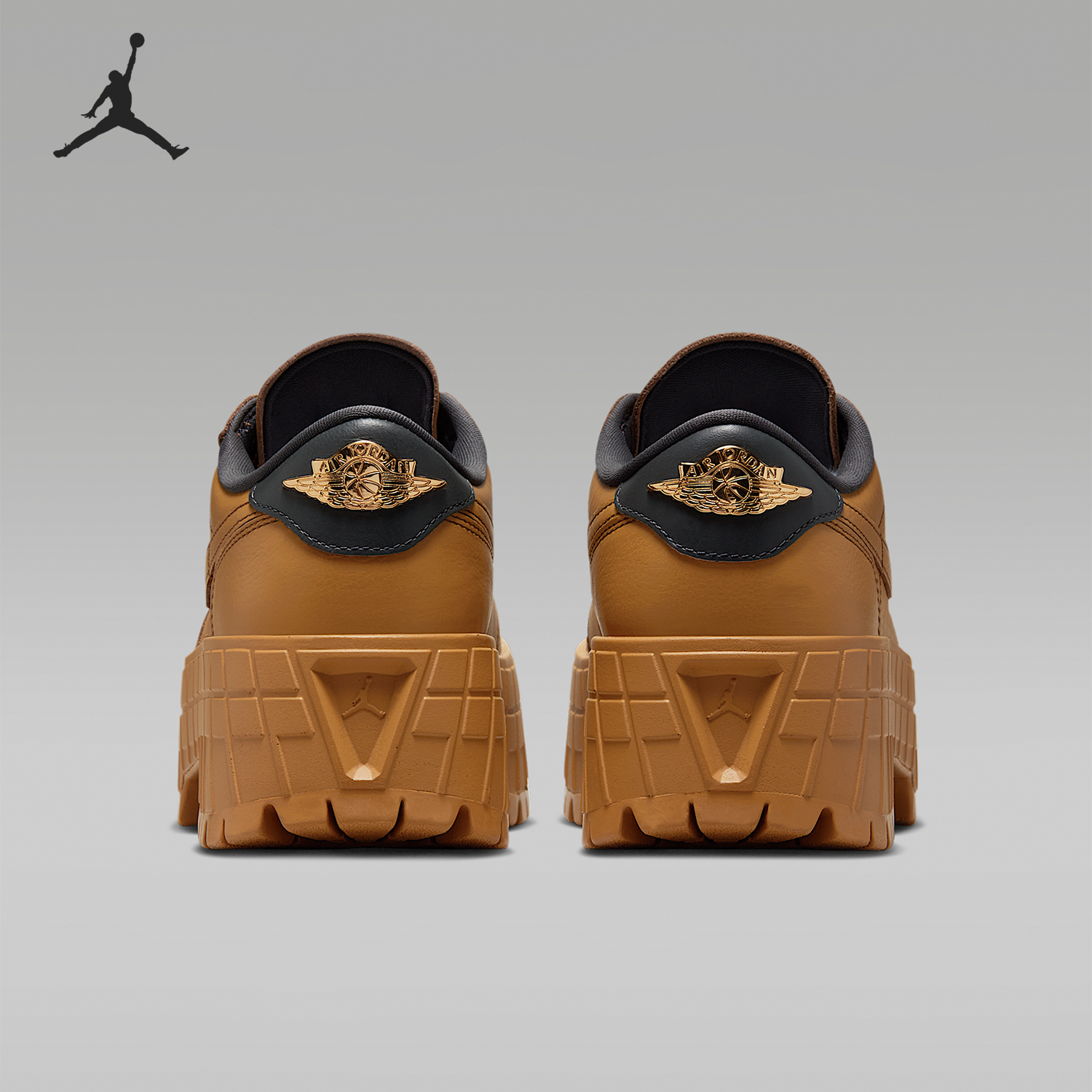 Nike/耐克正品JORDAN女士复古耐磨厚底运动休闲鞋HF3184-700