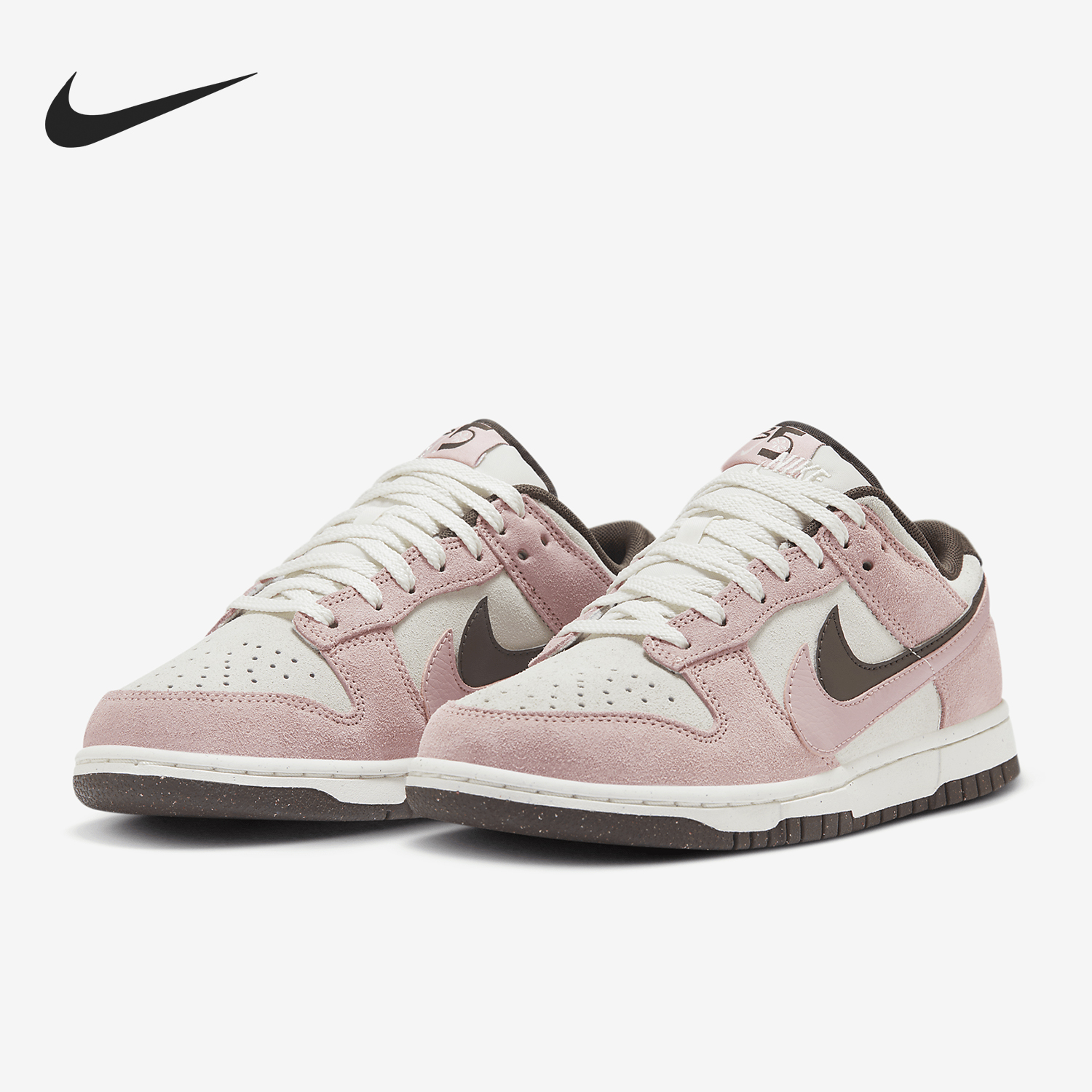 耐克女士低帮轻便耐磨休闲板鞋