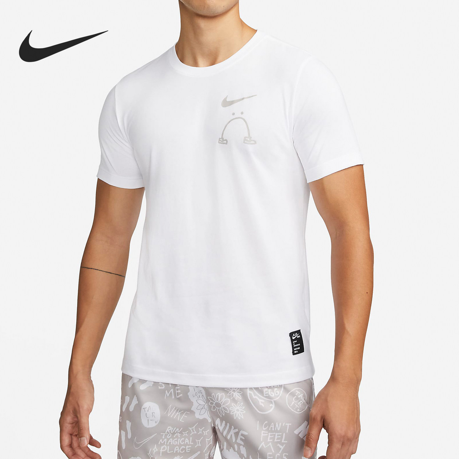 Nike/耐克官方正品夏季男女款休闲印花透气圆领短袖T恤AO0624-100