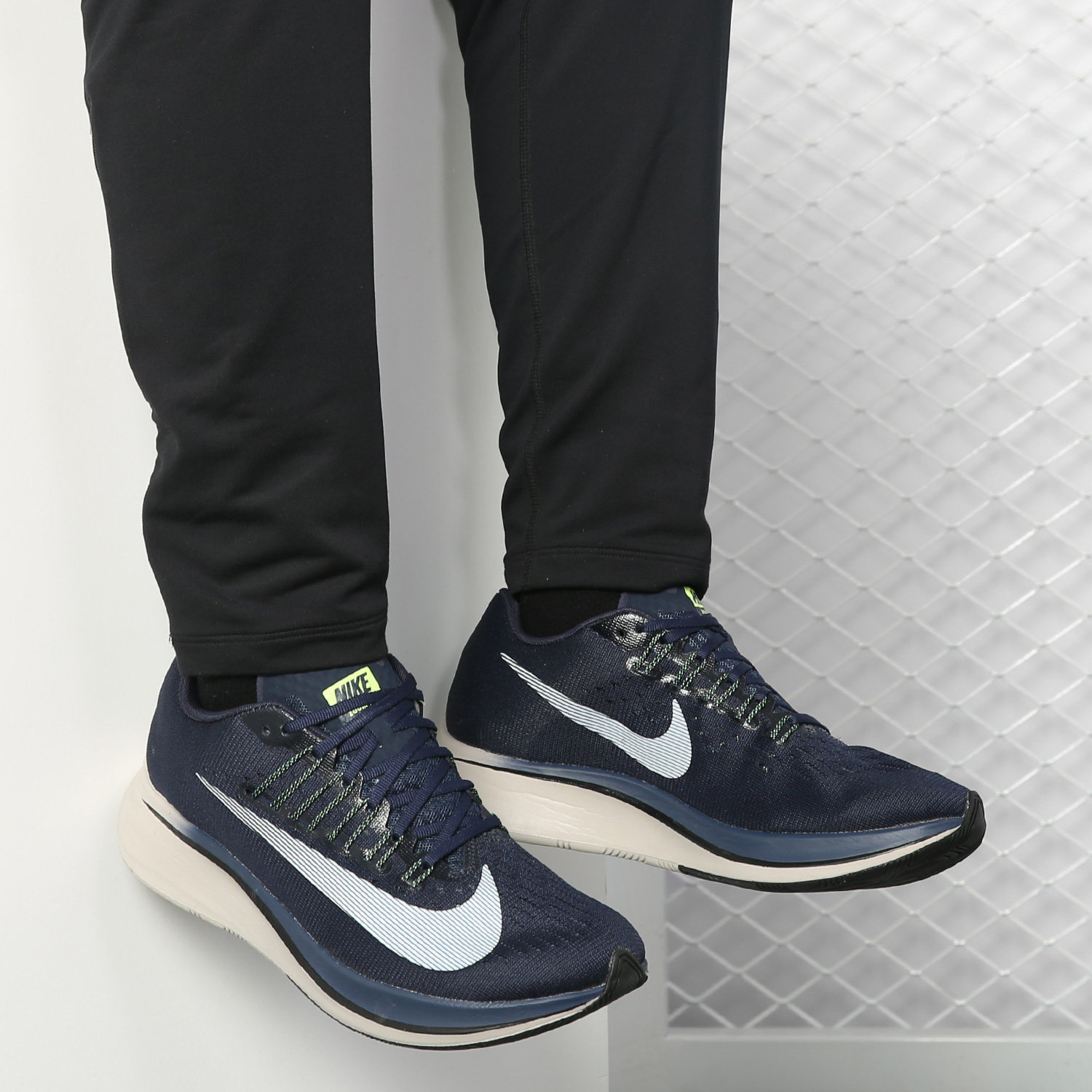 Nike/耐克正品Zoom Fly男子气垫飞线 马拉松跑步鞋880848
