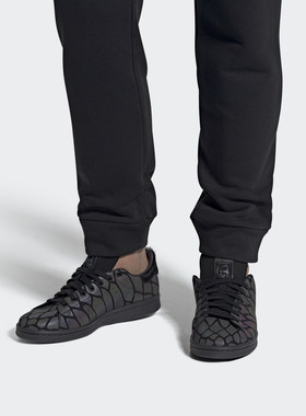 Adidas/阿迪达斯经典运动鞋