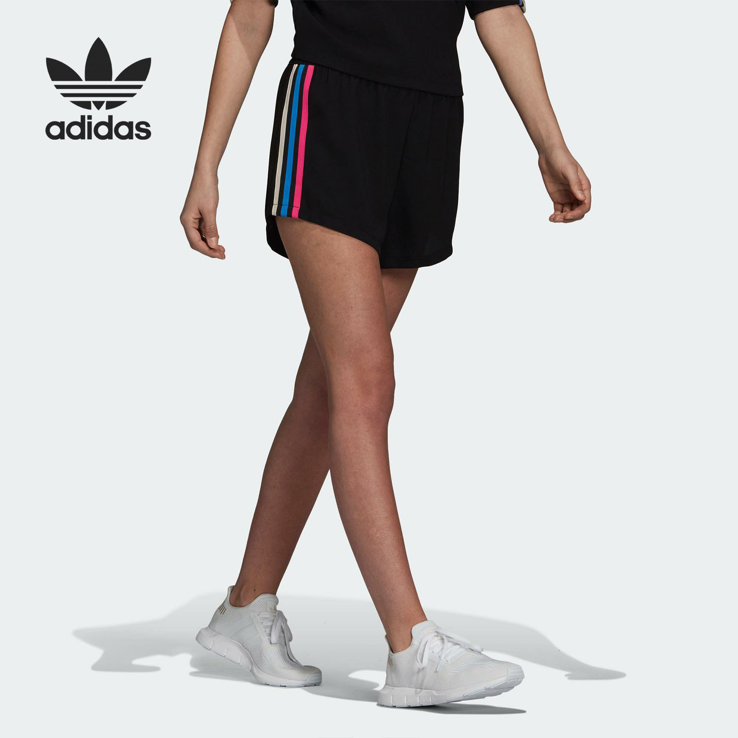 阿迪达斯三叶草休闲运动短裤