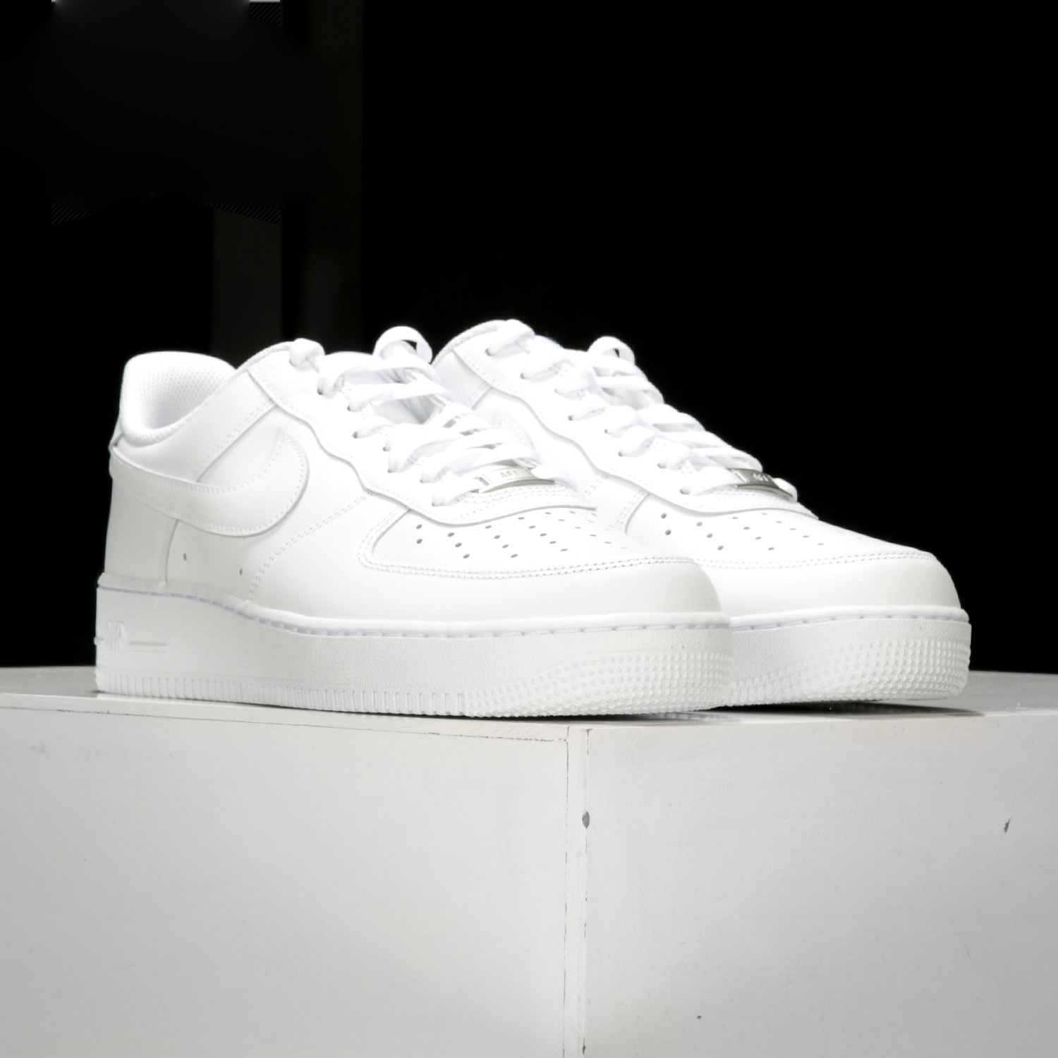 nike/耐克正品男鞋黑白休闲鞋