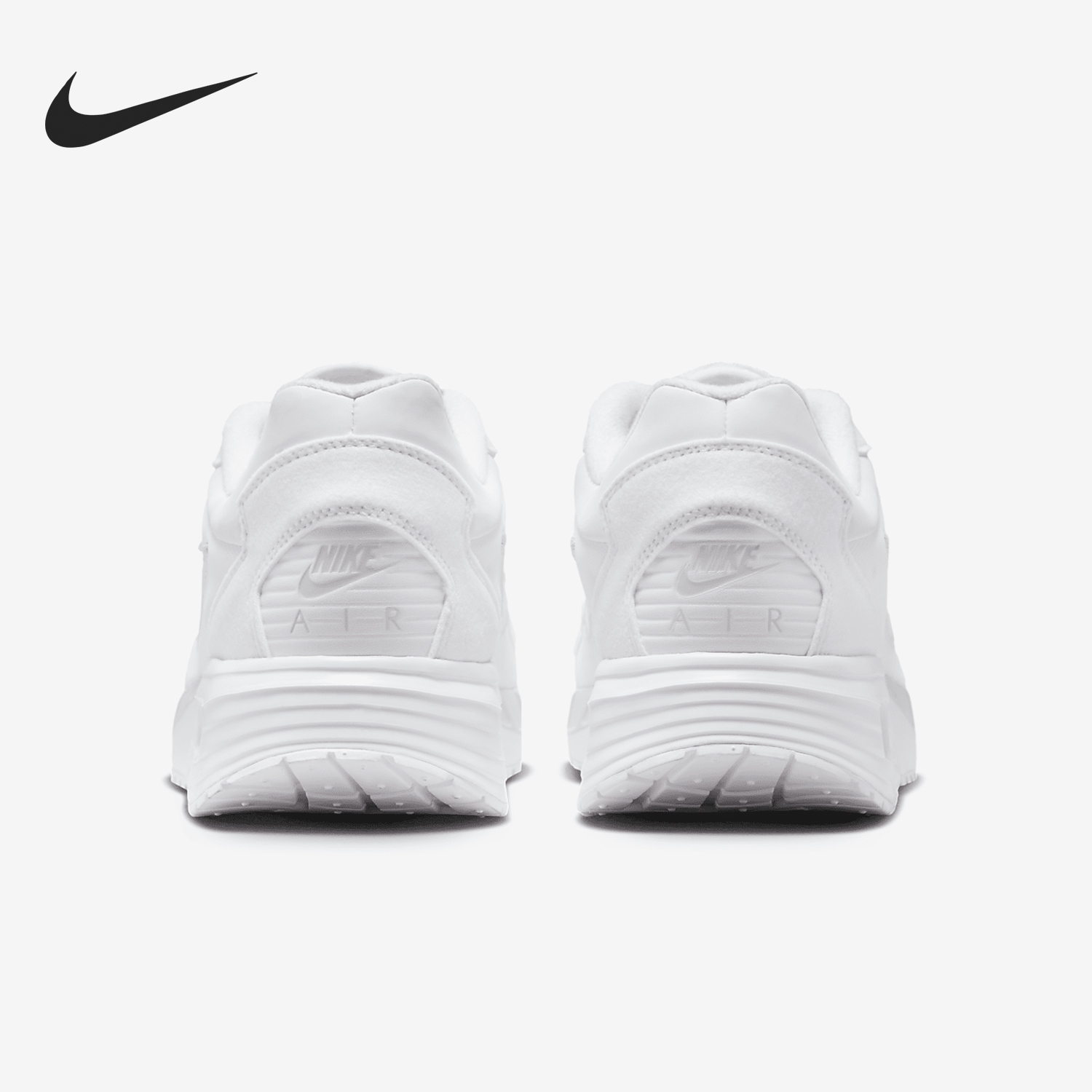 耐克男士弹力透气休闲鞋