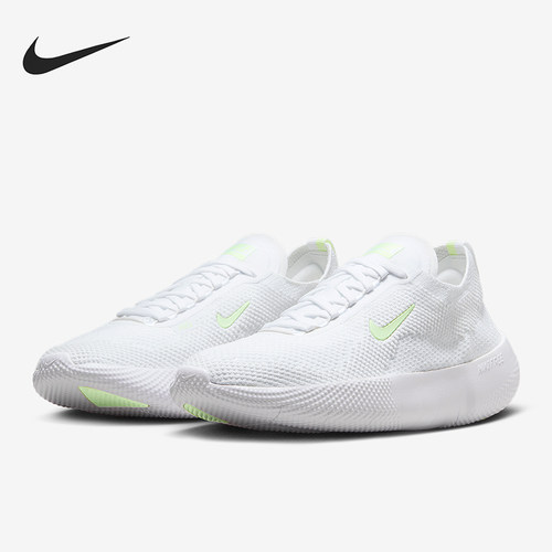 耐克女子综合训练鞋HF2720-103