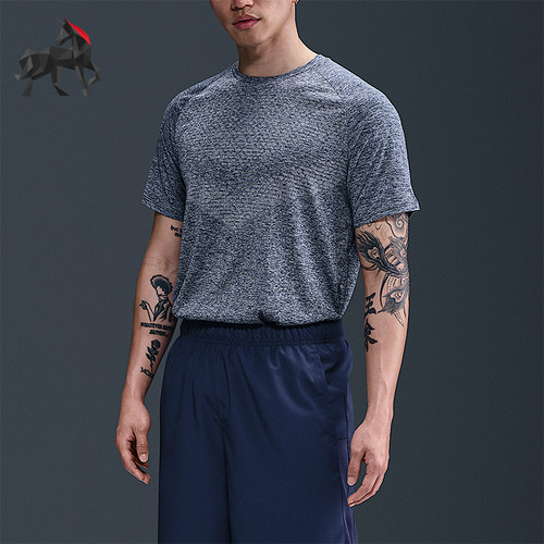 Nike/耐克正品Dri-FIT男士运动夏季跑步训练透气短袖HV5204-437