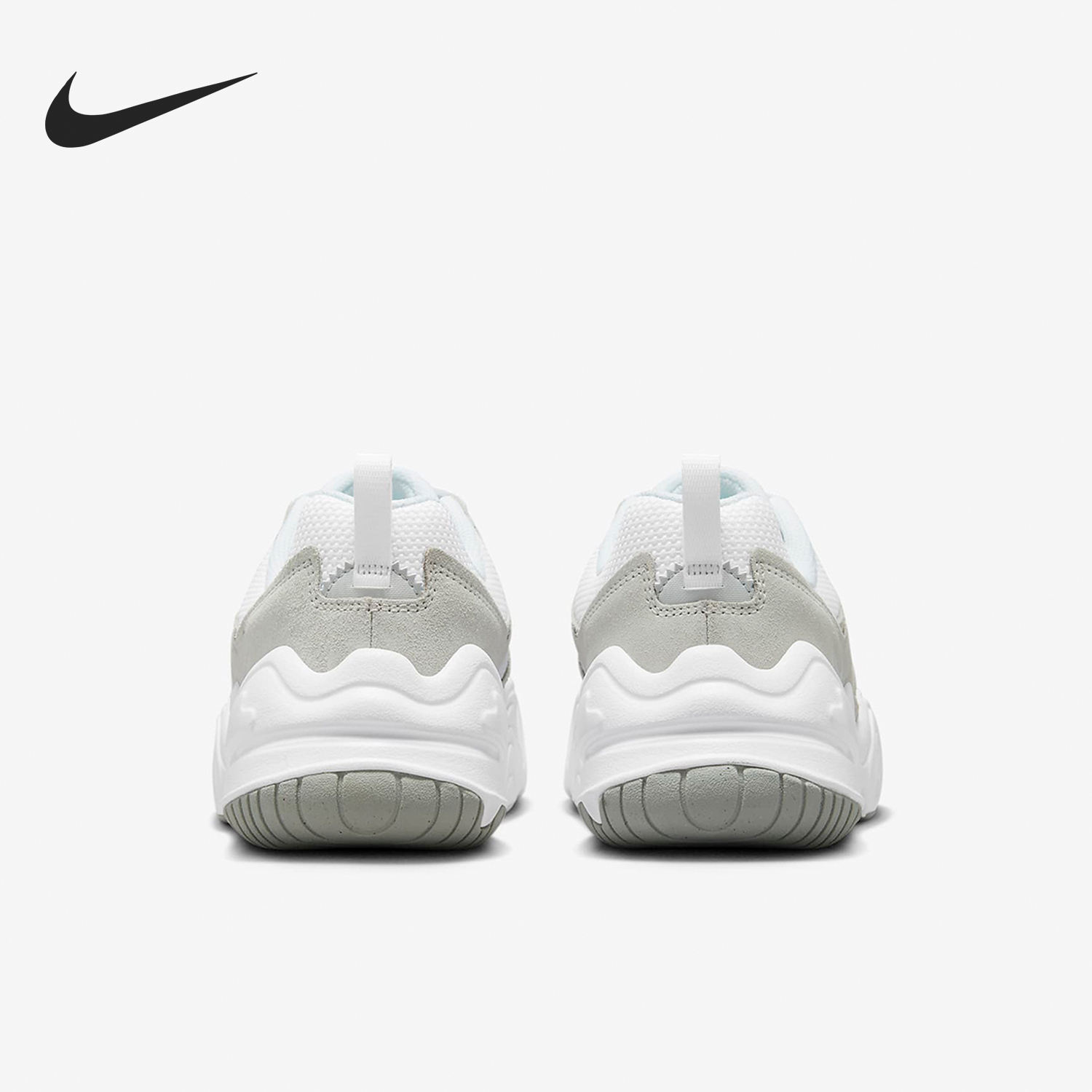 耐克男女翻毛皮运动低帮老爹鞋