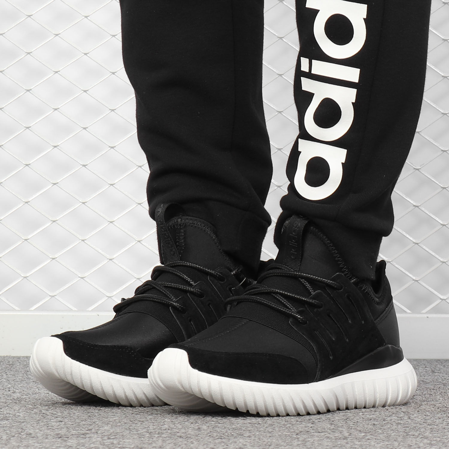 Adidas/阿迪达斯正品当季新款 TUBULAR RADIAL 男女休闲鞋AQ6723