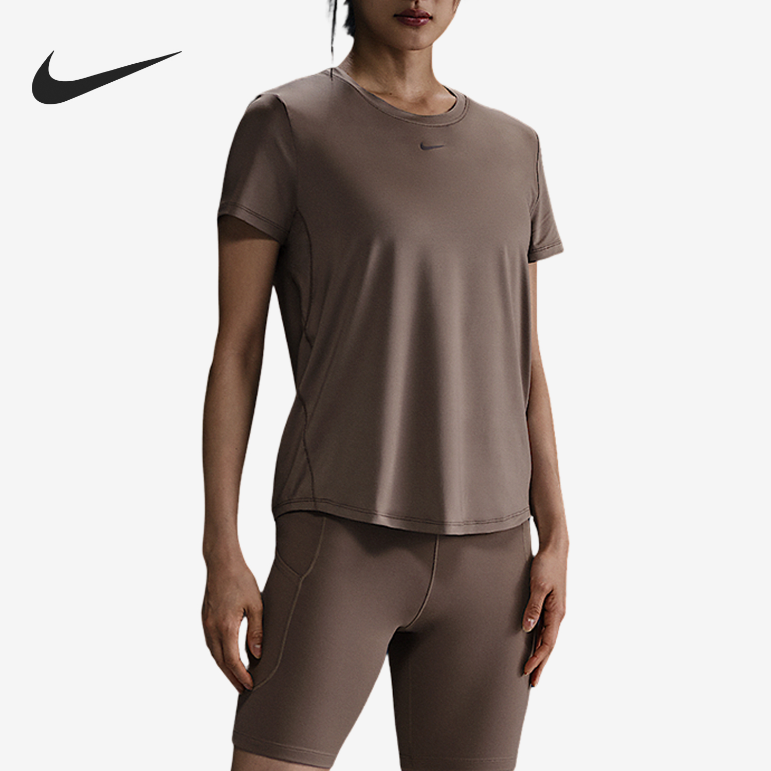 Nike/Ϳ˹ٷƷOne ClassicŮʿ٤TFN2799-233214Ԫ