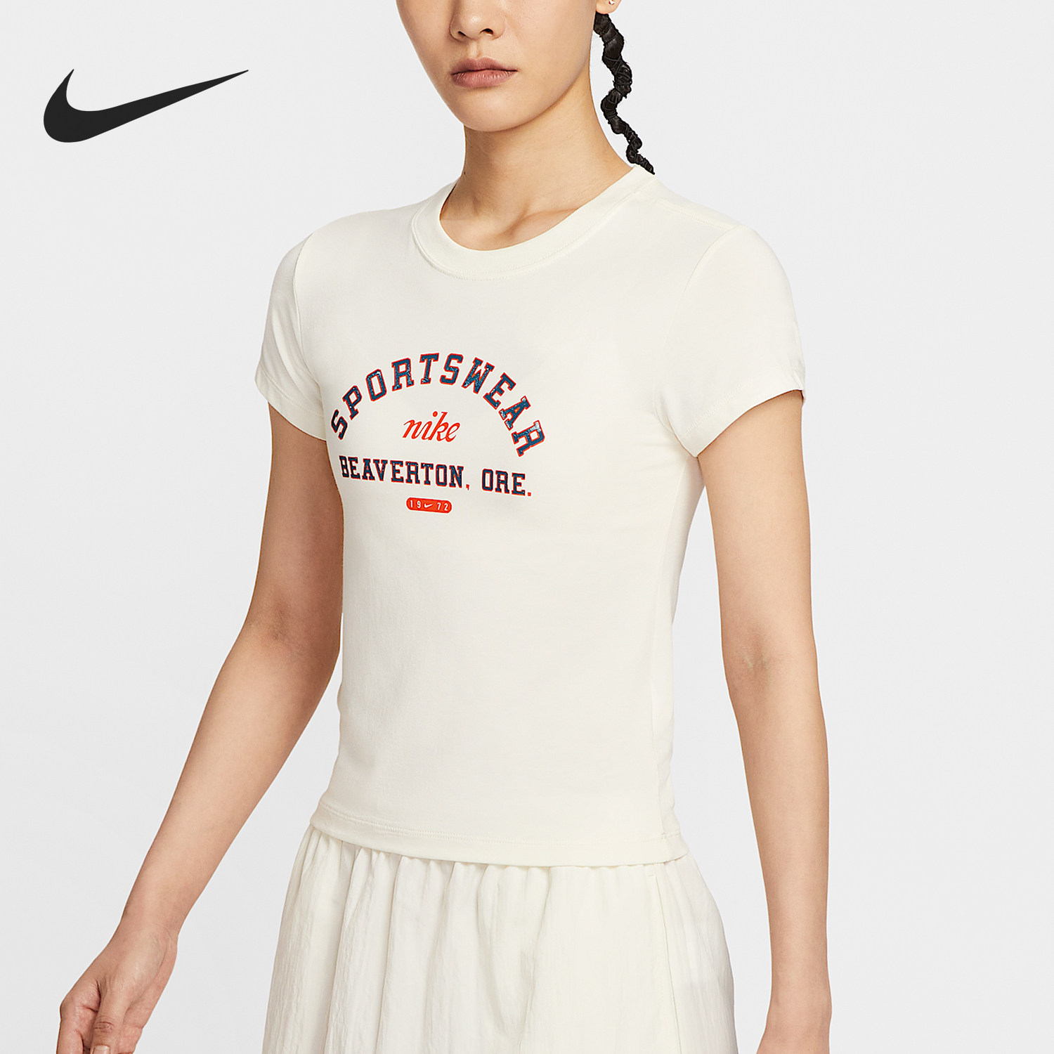 Nike/耐克官方正品Sportswear女士透气圆领印花短袖HV4975-110,运动服/休闲服装,运动T恤,淘宝优惠券,粉丝福利购,淘宝优惠卷