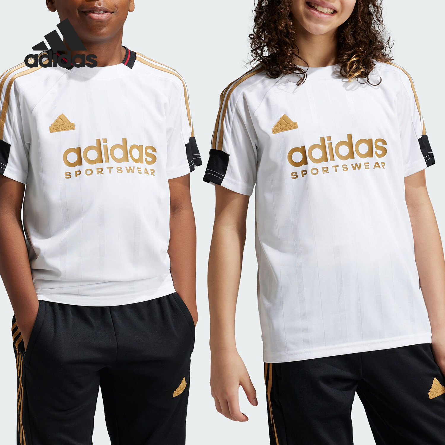 阿迪达斯大童圆领运动休闲短袖