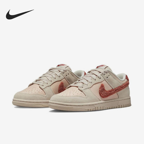 Nike/耐克正品 DUNK LOW女子轻便耐磨运动低帮板鞋DZ4706-200