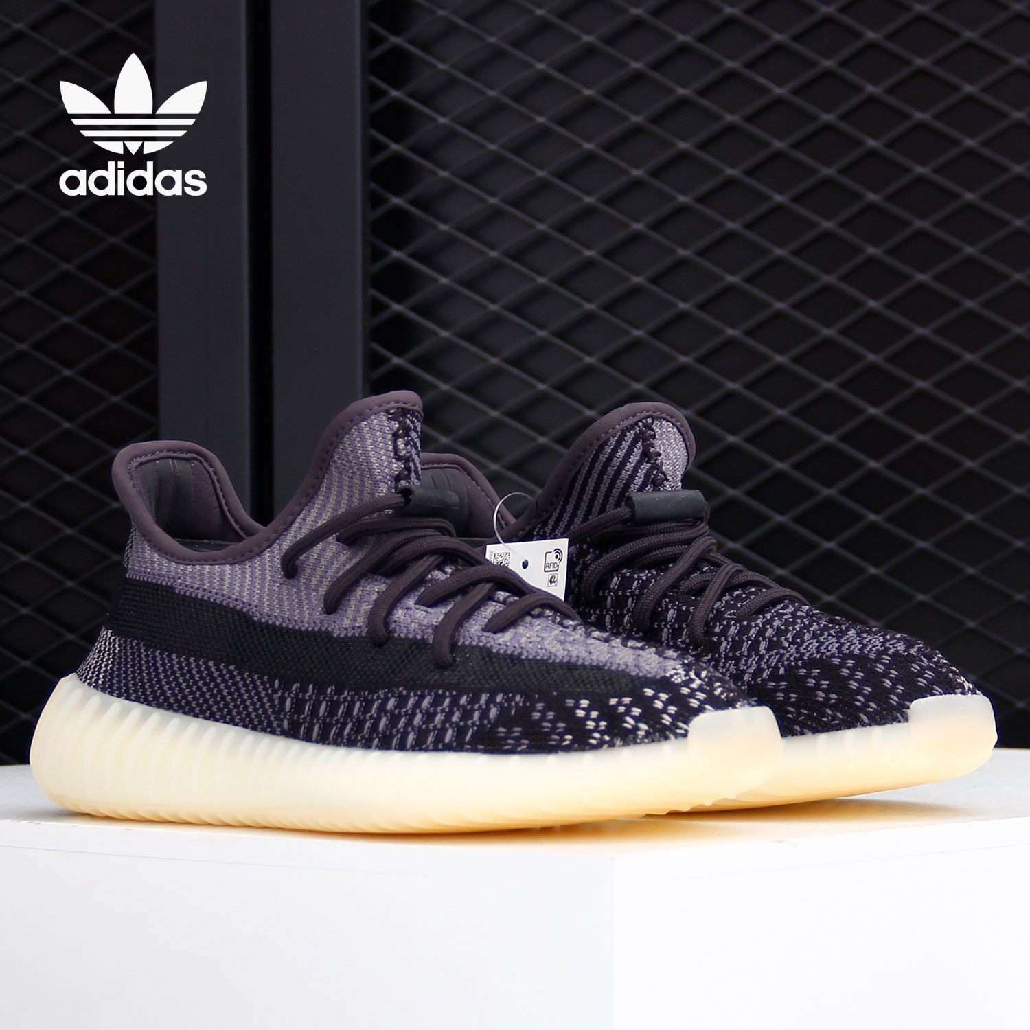Adidas/阿迪达斯正品 Boost 350V2男女休闲跑步运动鞋FZ5000
