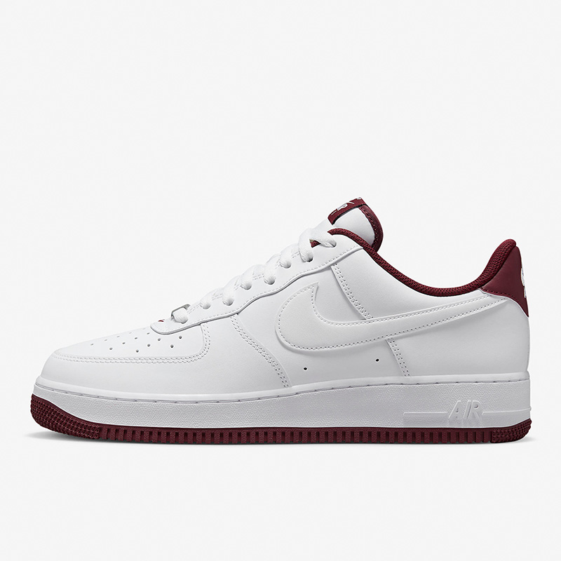耐克空军一号男子低帮板鞋