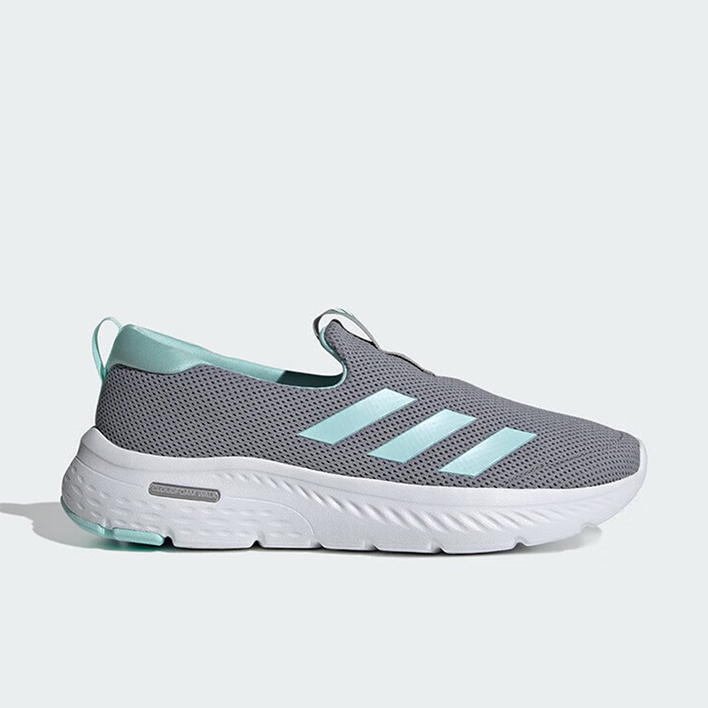 阿迪达斯女士低帮耐磨休闲鞋