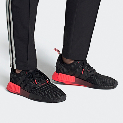 阿迪达斯男女经典运动休闲鞋